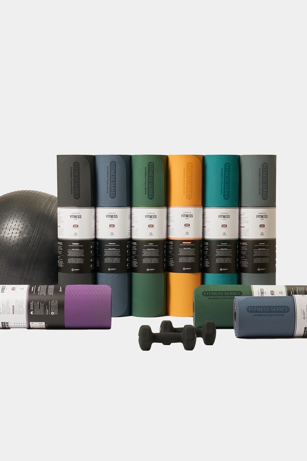 가네샤 요가 프랍스(Ganesha Yoga Props)의 가네샤 피트니스 라이트 요가매트 TPE 8MM를 소개합니다. 요가 및 피트니스 활동에 적합하며, 블랙, 퍼플, 그린, 옐로우, 블루 등 다양한 색상으로 제공됩니다. 8mm 두께의 TPE 소재로 제작되어 훌륭한 쿠션감과 안정성을 제공하며, 뛰어난 미끄럼 방지 기능으로 안전하게 운동할 수 있습니다. 경량 설계로 휴대 및 이동이 용이하며, 친환경 소재를 사용하여 안심하고 사용할 수 있습니다.
