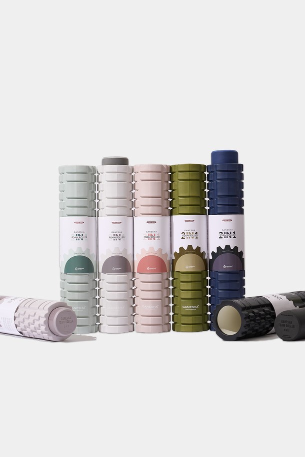 가네샤 요가 프랍스 가네샤 폼롤러 투인원(2in1) EVA 60cm는 요가와 피트니스에 활용하기 좋은 제품입니다. 60cm의 넉넉한 사이즈로 제작되었으며, EVA 소재를 사용하여 내구성과 탄성이 뛰어납니다. 투인원(2in1) 디자인으로 다양한 운동 목적에 맞춰 활용할 수 있으며, 근육 이완과 마사지 효과를 제공합니다. 민트, 그레이, 핑크, 올리브, 네이비 등 다섯 가지 다채로운 색상으로 출시되어 취향에 맞게 선택 가능합니다. 폼롤러는 요가 및 피트니스 운동 시 효과적인 근육 풀기를 도와줍니다.
