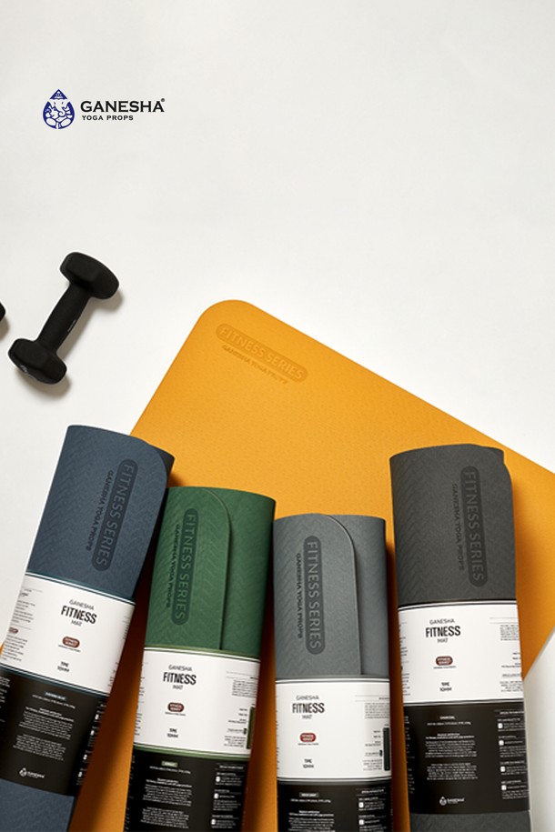 가네샤 요가 프랍스(Ganesha Yoga Props)의 가네샤 피트니스 요가매트 스탠다드 TPE 10MM입니다. 요가 및 피트니스 운동에 적합하며, 남녀 모두 사용할 수 있는 공용 제품입니다. TPE 소재로 제작되어 친환경적이며, 10mm 두께로 안정적인 쿠션감을 제공합니다. 블랙, 브라운, 옐로우, 그린, 그레이 등 다양한 컬러 옵션으로 제공되며, 미끄럼 방지 기능이 있어 안전하게 운동할 수 있습니다. 스탠다드 사이즈로 제작되어, 어떤 공간에서도 편리하게 사용할 수 있습니다.
