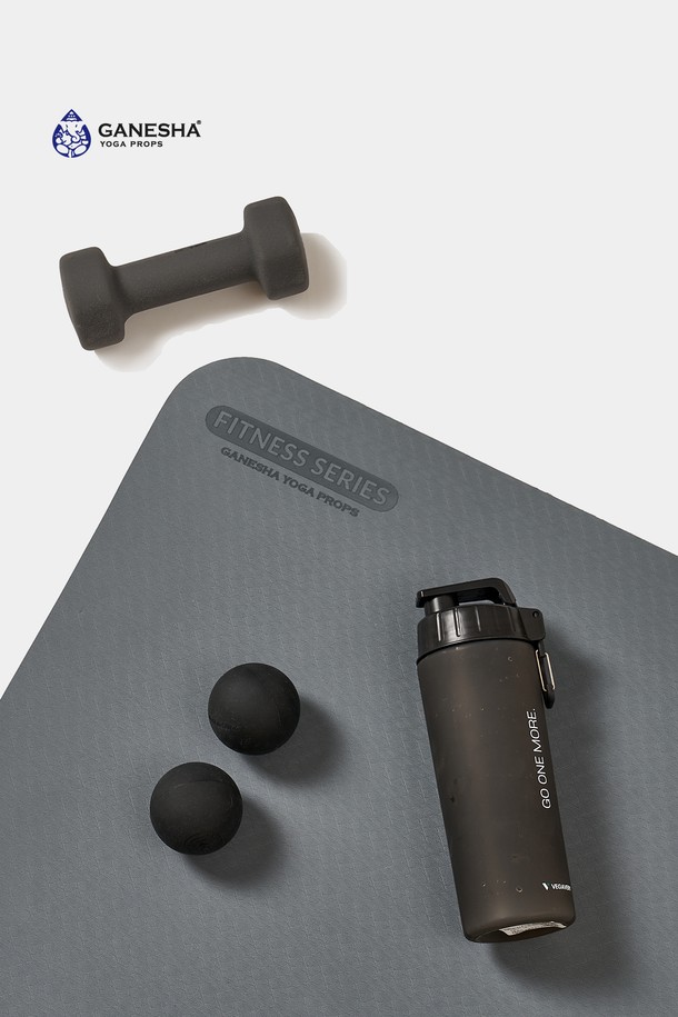 가네샤 요가 프랍스(Ganesha Yoga Props)의 가네샤 피트니스 라이트 요가매트 TPE 8MM를 소개합니다. 요가 및 피트니스 활동에 적합하며, 블랙, 퍼플, 그린, 옐로우, 블루 등 다양한 색상으로 제공됩니다. 8mm 두께의 TPE 소재로 제작되어 훌륭한 쿠션감과 안정성을 제공하며, 뛰어난 미끄럼 방지 기능으로 안전하게 운동할 수 있습니다. 경량 설계로 휴대 및 이동이 용이하며, 친환경 소재를 사용하여 안심하고 사용할 수 있습니다.

