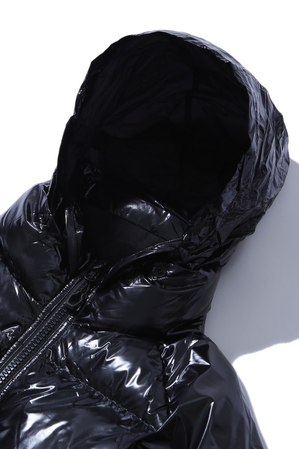 BOBCAT - 다운 / 패딩 - Eris Glossy Down Jacket - Black