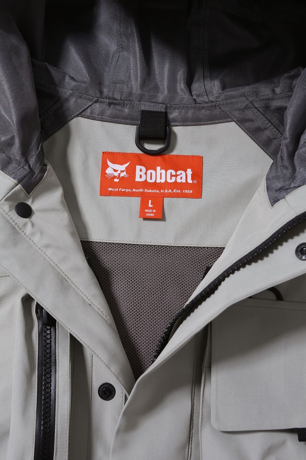 BOBCAT - 자켓 / 베스트 - Attachment System 3L Hard Shell Jacket - Beige