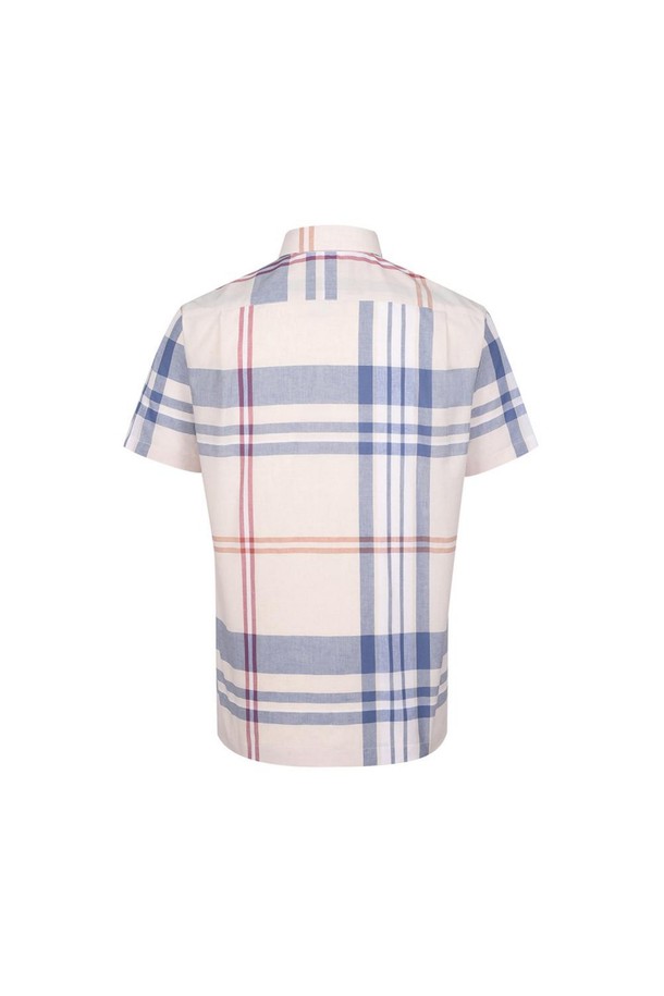 베이지 컬러의 남성용 린넨혼방 라지체크 반팔 셔츠입니다. 얇은 두께감으로 봄, 여름철 시원하게 착용하기 좋으며, 캐주얼, 미니멀, 클래식 스타일을 연출할 수 있습니다. 세미와이드 카라와 레귤러 핏으로 디자인되었으며, 데이트룩, 카페룩에 잘 어울립니다. 린넨과 폴리에스터 혼방 소재로 부드러운 촉감을 선사하며, 통기성이 우수하여 쾌적하게 입을 수 있습니다. 카라 키퍼 내장, 가슴 주머니 자수 디테일, 구김 방지 기능으로 실용성을 높였으며, 손세탁이 가능합니다.
