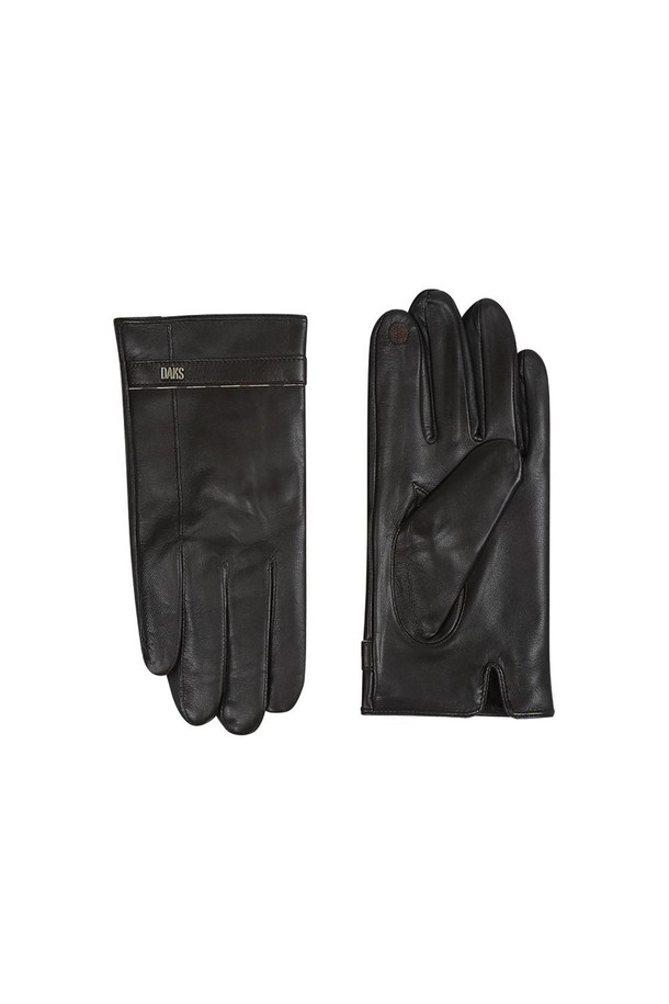 [아울렛] 양가죽 닥스(DAKS) 로고 스마트터치 장갑 브라운은 따뜻함과 스타일을 동시에 잡을 수 있는 겨울철 필수 아이템입니다. 부드러운 양가죽 소재로 제작되어 뛰어난 착용감을 제공하며, 손끝 부분의 스마트 터치 기능으로 편리하게 스마트 기기를 사용할 수 있습니다. 닥스(DAKS) 로고가 디자인되어 고급스러운 분위기를 더하며, 클래식하고 미니멀한 스타일을 연출합니다. 일상생활에서 폭넓게 활용할 수 있는 브라운 컬러로 어떤 옷차림에도 잘 어울립니다. 아울렛 상품으로 합리적인 가격에 닥스(DAKS)의 품질을 경험해 보세요.
