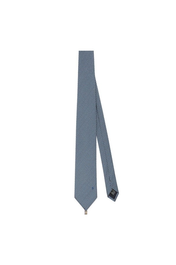 실크혼방 올오버 넥타이는 남성용 넥타이로, 실크 혼방 소재 특유의 고급스러운 광택과 부드러운 촉감을 자랑합니다. 클래식 스타일에 어울리는 올오버 패턴과 세련된 디자인은 비즈니스룩, 오피스룩, 회의룩, 비즈니스 캐주얼 등 다양한 TPO에 활용하기 좋습니다. 부드러운 블루 컬러는 밝거나 어두운 셔츠와도 잘 어울리며, DD 악세서리 장식은 탈부착이 가능하여 개성 있는 스타일 연출을 돕습니다. 미니멀하면서도 세련된 디자인으로 당신의 품격을 높여보세요.
