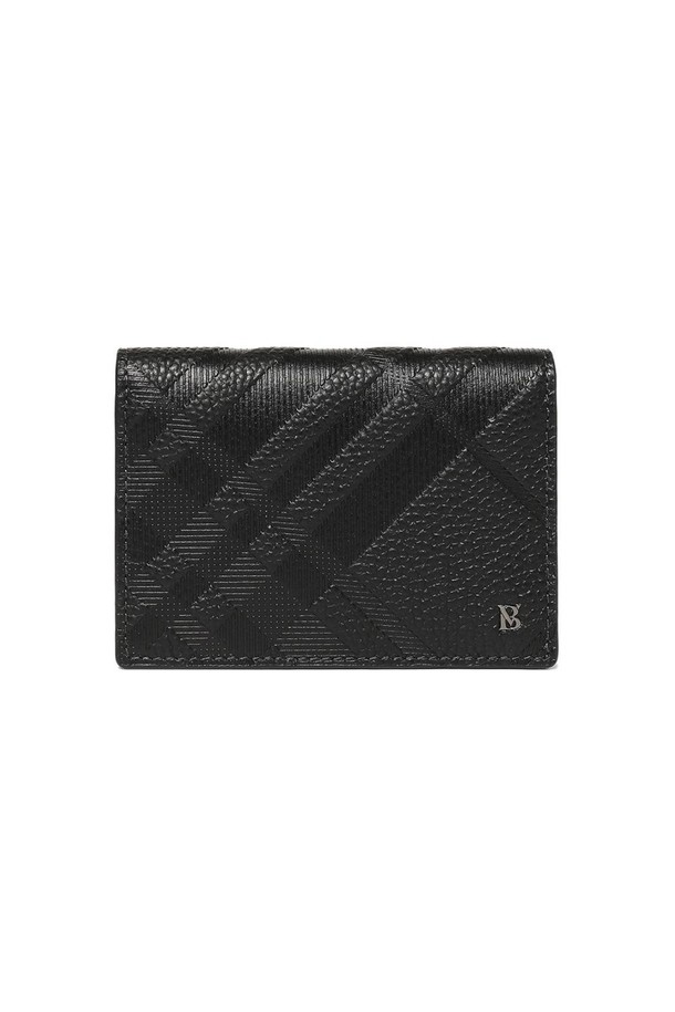 MATTHEW CHECK 명함지갑 블랙은 부드러운 소가죽(천연가죽) 소재에 세련된 체크 패턴을 더한 명함지갑입니다. 카드 슬롯 5개, 필름칸, 지폐 수납 기능을 갖춰 실용적이며, 유럽 전통 천연 방식 가죽과 배타바리(통판겹침기법) 제작으로 뛰어난 내구성을 자랑합니다. 블랙 색상의 사각형 디자인으로 FREE 사이즈이며, 케이스와 더스트백이 함께 제공됩니다.
