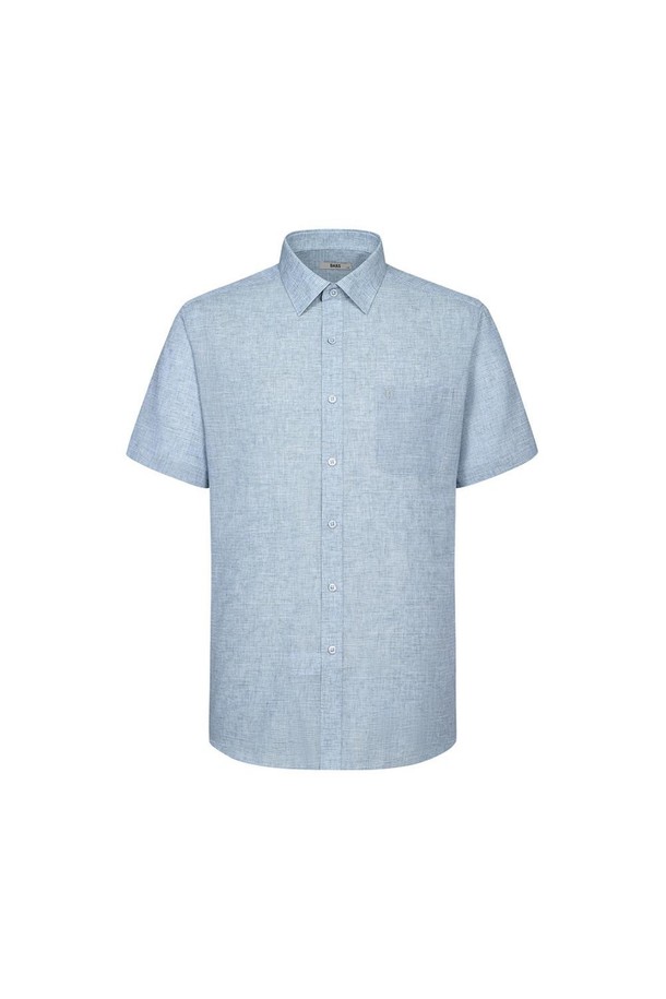 **린넨혼방 솔리드패턴 반팔셔츠**

부드러운 촉감과 뛰어난 통기성을 자랑하는 린넨 혼방 소재의 반팔 셔츠입니다. 세미 와이드 카라와 레귤러핏으로 제작되어 편안하면서도 세련된 실루엣을 연출합니다. 얇은 두께감으로 여름철에도 시원하게 착용 가능하며, 흡수성이 뛰어나 쾌적함을 유지해 줍니다. 가슴 주머니 디테일과 닥스 시그니처 자수, 그리고 카라 키퍼 내장으로 고급스러움을 더했습니다. 구김이 적어 이지케어 가능한 실용적인 제품으로, 비즈니스 캐주얼 및 출근룩, 캐주얼, 클래식, 미니멀 스타일을 즐기는 분들께 추천합니다.
