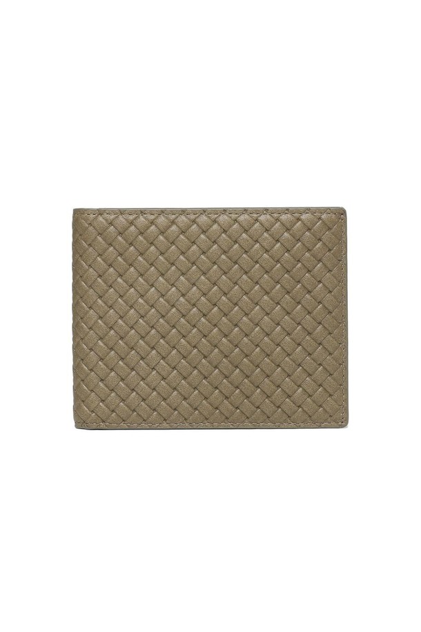 MESH(메쉬) 반지갑 그레이는 이태리 천연 소가죽 소재를 사용하여 제작된 반지갑입니다. 메쉬와 웨빙 패턴의 조화가 돋보이며, 투톤 컬러 디자인으로 엔틱한 무드를 자아냅니다. 내부에는 8개의 카드 수납칸과 1개의 지폐 수납칸이 있어 실용적인 수납력을 제공합니다. 슬림한 디자인으로 휴대성이 뛰어나며, 캐주얼 및 비즈니스 캐주얼 스타일 모두에 잘 어울립니다.  케이스와 더스트백을 포함하여 소장 가치를 높였습니다.
