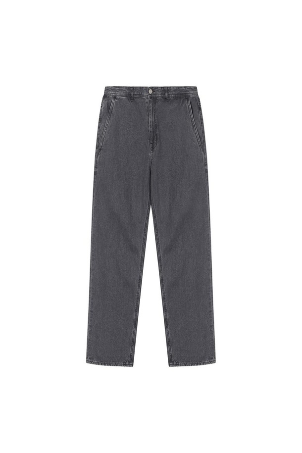 ![데님 팬츠 (SET-UP) 그레이](https://via.placeholder.com/150)

**데님 팬츠 (SET-UP) 그레이**는 겨울철 데일리룩을 위한 베이직하고 모던한 스타일의 긴 바지입니다. 10.5oz 데님 원단에 빈티지 효과를 더하는 바이오스톤 워싱을 거쳐, 클린한 실루엣을 완성했습니다. 레귤러핏으로 편안하게 착용 가능하며, 기모 안감으로 보온성을 높였습니다. 트렌드에 구애받지 않는 디자인으로, 캐주얼하고 미니멀한 겨울 스타일을 연출하기 좋습니다.
