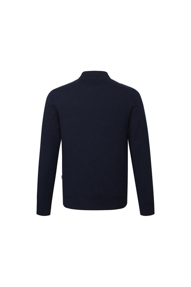 네이비 컬러의 울 100% 빅체크 패턴 방풍 풀집업입니다. 가을과 겨울에 적합하며, 캐주얼, 베이직, 클래식, 미니멀 스타일을 소화합니다. 레귤러핏으로 제작되었으며, 넉넉한 두께감과 긴 소매 기장으로 보온성을 높였습니다. 출근룩으로 활용하기 좋으며, 울 소재 특유의 고급스러운 분위기를 연출합니다. 집업 스타일의 레귤러 기장 상의로, 방풍 기능이 있어 쌀쌀한 날씨에도 따뜻하게 착용할 수 있습니다.
