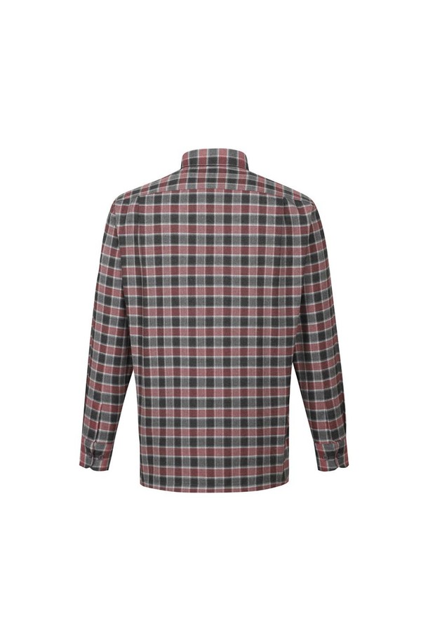 기모 폴리혼방 이지케어 미디엄 체크 셔츠는 가을, 겨울 시즌에 어울리는 남녀 공용 상의입니다. 레드와 그레이 컬러의 체크 패턴이 캐주얼하고 베이직한 스타일을 연출하며, 레귤러핏으로 편안한 착용감을 선사합니다. 부드러운 촉감의 기모 소재와 긴 소매 기장으로 따뜻함을 더하고, 이지케어 기능으로 관리가 용이합니다. 출근룩과 비즈니스 캐주얼, 캐주얼, 클래식, 미니멀 스타일 모두에 활용하기 좋습니다.
