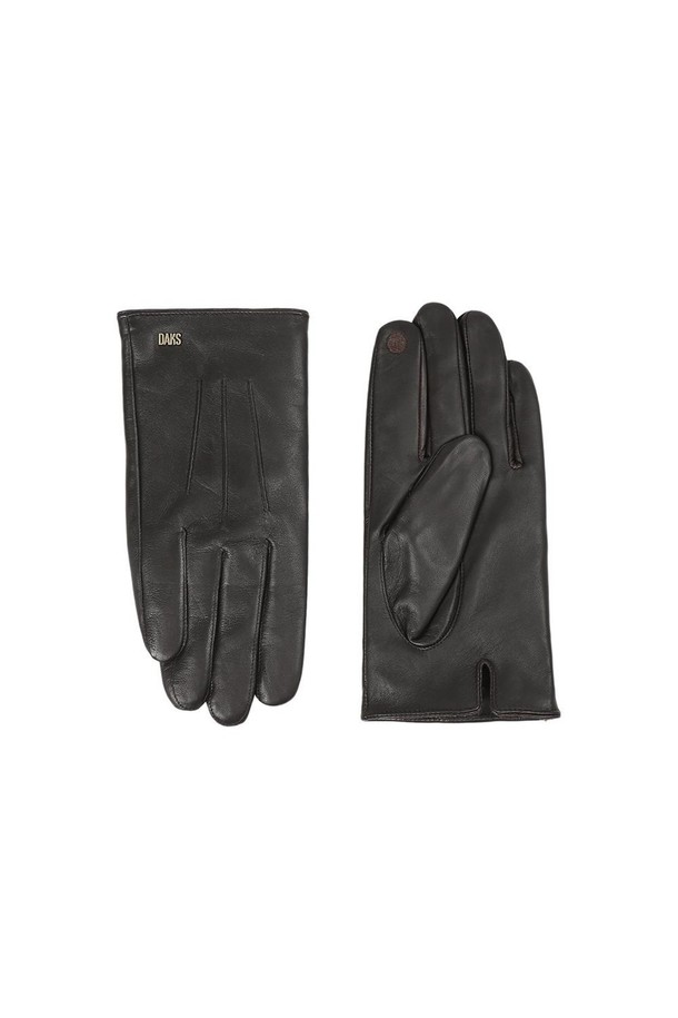 부드러운 양가죽 소재의 닥스(DAKS) 로고 스마트 터치 장갑입니다. 가을과 겨울에 착용하기 좋으며, 블랙 색상으로 클래식하고 미니멀한 스타일을 연출합니다. 손등 부분에 닥스 로고 디자인이 돋보이며, 일상생활에서 스마트폰 터치가 가능하여 편리합니다. 부드러운 촉감으로 편안하게 착용할 수 있는 실용적인 장갑입니다.
