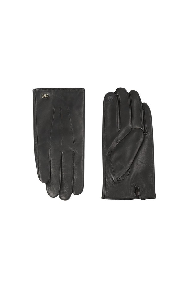 25FW 양가죽 심플 로고 스마트터치 장갑입니다. 부드러운 양가죽 소재로 제작되어 가을과 겨울, 따뜻하고 편안하게 착용할 수 있습니다. 심플한 디자인에 로고 디테일로 포인트를 주어 클래식, 미니멀, 시크한 스타일을 연출하기 좋습니다. 출근룩에 매치하여 세련된 분위기를 더할 수 있으며, 스마트폰 터치가 가능하여 실용성까지 갖춘 아이템입니다.
