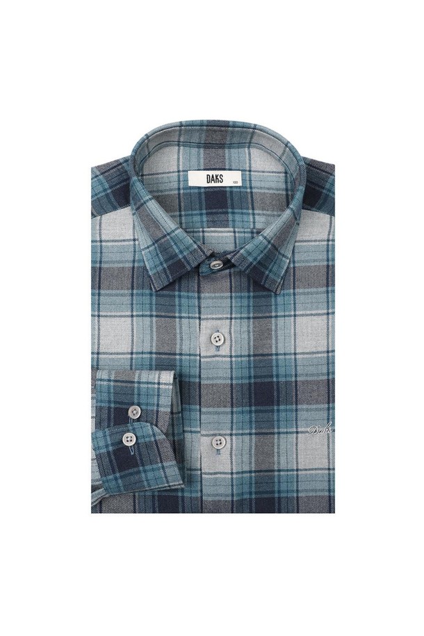 부드러운 기모 소재로 제작되어 포근함을 선사하는 남성용 "기모 이지케어 미디엄체크 셔츠 레귤러핏"입니다. 블루와 화이트 컬러의 미디엄 체크 패턴이 캐주얼하고 베이직한 분위기를 연출하며, 레귤러핏으로 편안한 착용감을 제공합니다. 긴 소매 기장과 두께감 있는 소재로 가을, 겨울철에 따뜻하게 입을 수 있으며, 차이나 칼라 디자인으로 깔끔한 인상을 더합니다. 이지케어 기능으로 관리가 용이하여 출근룩이나 비즈니스 캐주얼 스타일에도 적합하며, 캐주얼, 클래식, 미니멀 스타일을 즐겨 입는 분들께 추천합니다.
