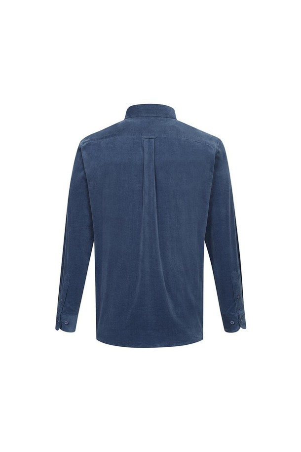 네이비 컬러의 코듀로이 소재로 제작된 남성용 루즈핏 캐주얼 셔츠입니다. 가을, 겨울 시즌에 어울리는 두꺼운 두께감과 긴 소매 기장으로 따뜻함을 더했습니다. 차이나 칼라와 버튼업 디자인이 특징이며, 일상, 출근룩, 비즈니스 캐주얼 등 다양한 TPO에 활용 가능합니다. 캐주얼, 클래식, 미니멀 스타일을 즐겨 입는 남성분들께 추천합니다. 무지 패턴으로 어떤 하의와도 쉽게 코디할 수 있습니다.
