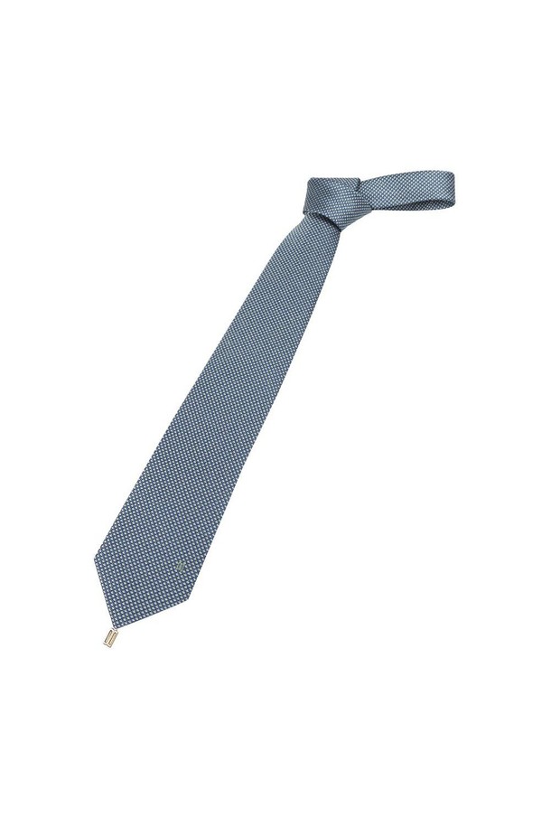 실크혼방 올오버 넥타이 민트는 남성 비즈니스 및 포멀 스타일을 위한 넥타이입니다. 부드러운 촉감의 실크 소재로 제작되어 우아하고 고급스러운 분위기를 연출합니다. 클래식하고 미니멀한 디자인에 정교한 올오버 패턴이 더해져 세련된 느낌을 줍니다. 오피스룩, 회의룩, 비즈니스 캐주얼 등 다양한 TPO에 활용 가능하며, 깔끔한 비즈니스룩을 완성해 줍니다. 고급스러운 광택이 돋보이는 이 넥타이는 사계절 내내 멋스럽게 착용할 수 있습니다.
