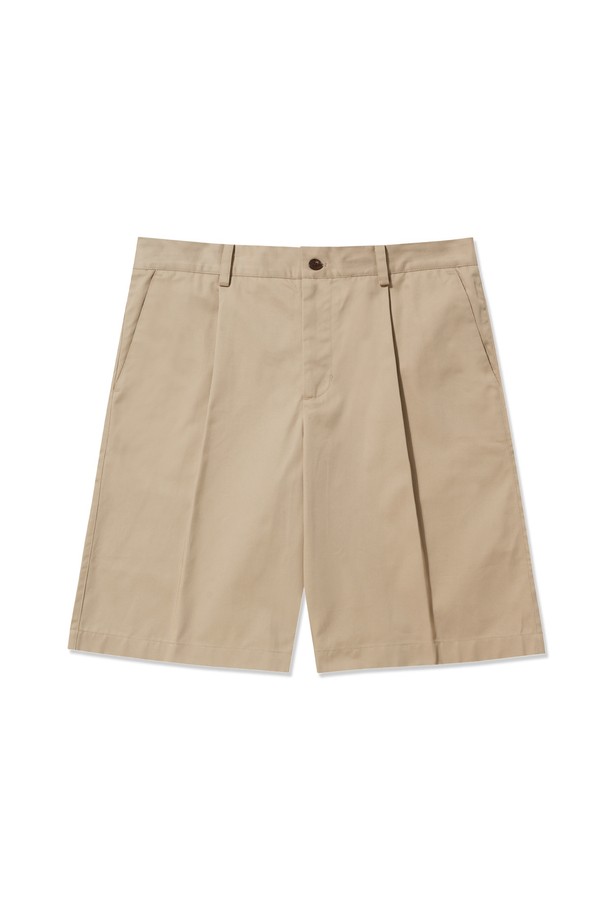 VANCET 원턱 버뮤다 하프팬츠는 부드러운 촉감과 실크같은 텍스처를 자랑하는 남성용 여름 바지입니다. 라이트베이지 컬러의 무지 디자인으로, 클래식하면서도 미니멀한 스타일을 연출하며, 하프 기장과 스트레이트 핏으로 편안함을 더했습니다. 고밀도 트윌 원단과 필링이 적은 컴팩트 원사를 사용하여 내구성을 높였으며, YKK 지퍼와 원턱 디자인으로 완성도를 높였습니다.

