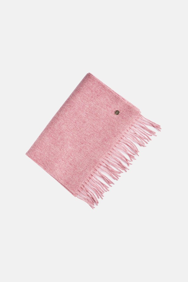 베이직 울 머플러 그리웰은 포근함과 스타일을 동시에 선사하는 여성용 머플러입니다. 부드러운 촉감의 울 소재로 제작되어 가을, 겨울철 따뜻하게 사용할 수 있으며, 두꺼운 두께감으로 보온성을 높였습니다. 핑크 색상으로 어떤 옷에도 잘 어울리며, 무지 디자인에 프린지 디테일을 더해 클래식하면서도 미니멀한 스타일을 연출합니다. 데일리룩에 포인트 아이템으로 활용하여 따뜻하고 세련된 겨울 스타일을 완성해보세요.
