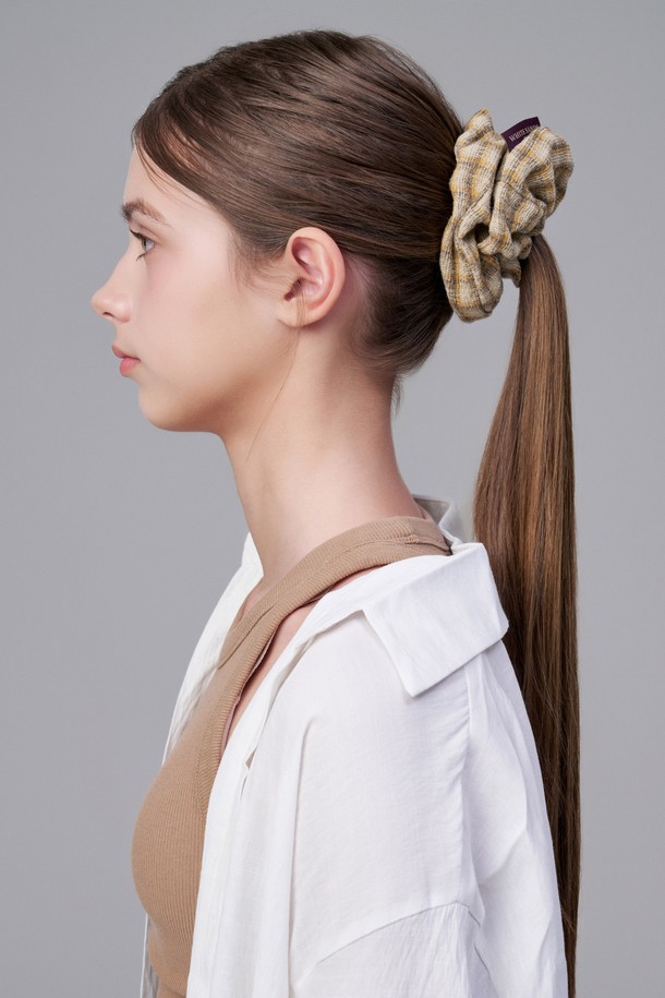 WHITE SANDS - 기타소품 - 퍼플라벨 모던 레트로 체크 스크런치 코자니 (3 colors)