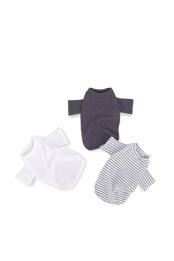면 소재로 제작된 Must Have Tee Set는 화이트, 그레이, 스트라이프 색상으로 제공되며, 베이직하고 캐주얼한 스타일을 연출합니다. 이 3피스 세트는 레귤러핏으로 편안한 착용감과 뛰어난 활동성을 제공하며, 무지 및 스트라이프 패턴으로 다양한 레이어드 스타일을 완성할 수 있습니다. 사계절 내내 일상에서 활용하기 좋은 남녀 공용 반려동물 의류입니다.
