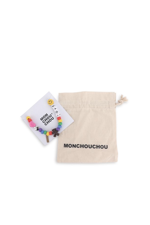 캔디샵 비즈 목걸이는 다채로운 컬러와 비즈 디자인이 돋보이는 캐주얼한 스타일의 패션 액세서리입니다. 프리미엄 논톡식 비즈 소재로 제작되었으며, S, M, L 세 가지 사이즈로 제공됩니다. 로고 패키지, 더스트백, 선물용 박스가 함께 제공되나, 표면에 스크래치가 발생할 수 있습니다.
