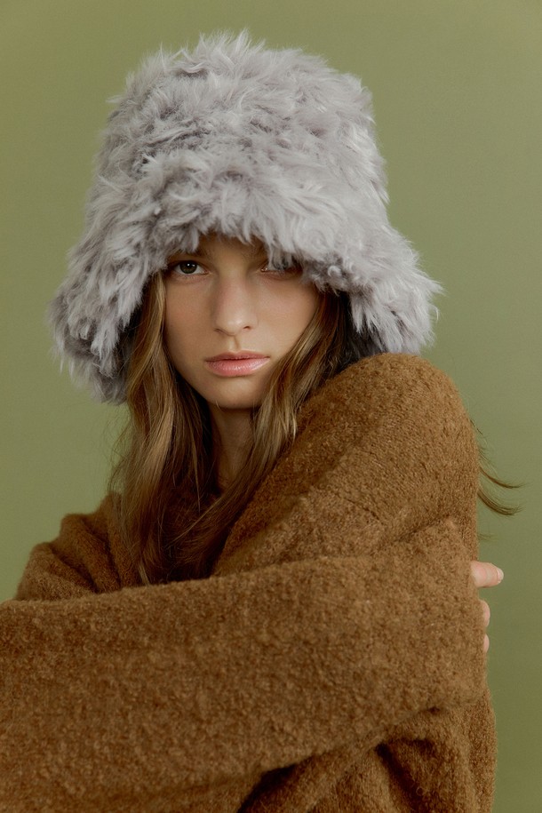 molliolli - 모자 - BUCKET CURLY fur hat [grey]