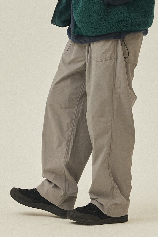 KAPPY DESIGN - 캐주얼팬츠 - [KAPPY DESIGN] ONE TUCK FATIGUE PADDING PANTS (LIGHT GRAY)