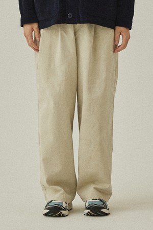 [KAPPY DESIGN] PIGMENT TWO TUCK WIDE PANTS (CREAM)