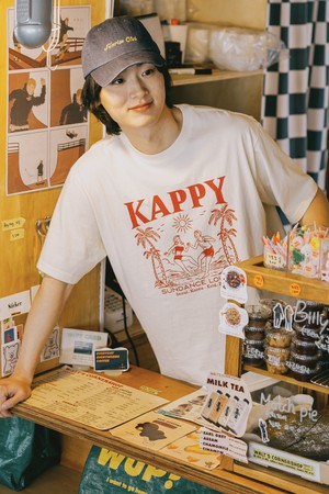 [KAPPY DESIGN] SUNDANCE LOUNGE HALF T-SHIRT (CREAM)