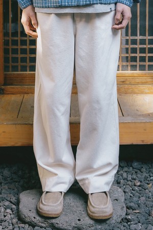 [KAPPY DESIGN] ONE TUCK WIDE OXFORD PANTS (CREAM)
