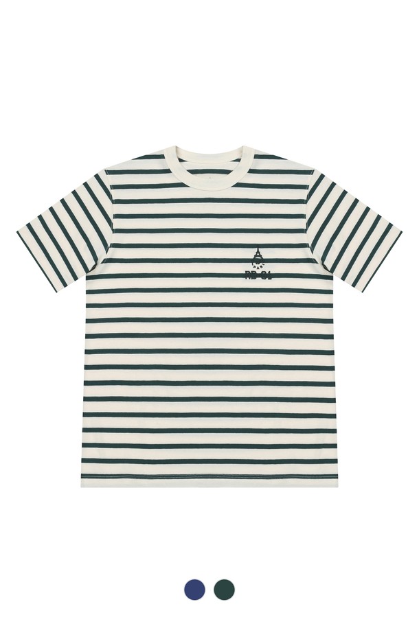 [남성/여성] 론디91 스트라이프 반팔티셔츠는 시원한 블루와 그린 컬러의 스트라이프 패턴으로 캐주얼한 스타일을 연출합니다. 부드러운 면 소재를 사용하여 편안한 착용감을 제공하며, 릴랙스 핏과 라운드넥 디자인으로 활동성을 높였습니다. 가슴 부분에는 미니 로고 RD-19 자수 디테일이 더해져 포인트를 주어 일상에서 멋스럽게 입을 수 있습니다.

