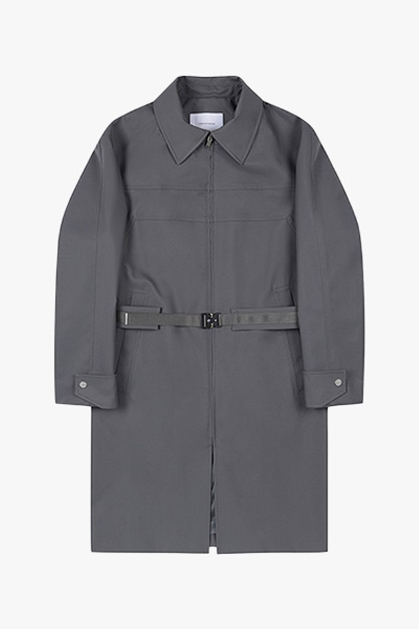 [23SS] LJS20103 카키 BIZ 맥코트는 베이직하면서도 클래식한 무드의 맥코트입니다. 일상, 출근룩, 비즈니스 캐주얼에 적합하며, 미니멀한 스타일을 연출하기 좋습니다. 벨트 탈부착이 가능하며 벨트 수납 포켓이 있어 실용적입니다. 부드러운 면 터치감의 플리스 소재와 롱 기장으로 편안한 착용감을 제공합니다. 카키 컬러의 무지 디자인으로 다양한 스타일과 쉽게 매치할 수 있습니다.
