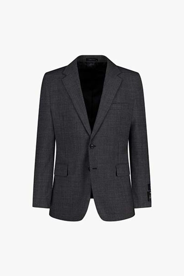 LKF11478 SMAL LINE (스말 라인) 그레이 슬림핏 싱글 투버튼 노치드라펠 수트 자켓입니다. 남성용 수트 자켓으로, 포멀하고 비즈니스룩에 적합합니다. 봄, 가을에 착용하기 좋은 두께감이며, 울 소재 특유의 부드러운 촉감을 느낄 수 있습니다. 클래식하고 포멀한 스타일을 추구하며, 슬림한 라인과 투버튼 디자인으로 세련된 핏을 연출합니다. 오피스룩, 비즈니스 캐주얼, 출근룩 등 다양한 TPO에 활용할 수 있습니다.
