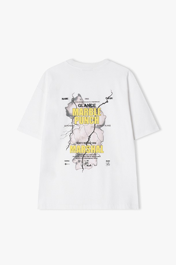 25SS 시즌, LLM42513 화이트 MARBLE PUNCH (마블 펀치) 아트웍 하프 티셔츠입니다. 남성용 반팔 티셔츠로, 봄, 여름 시즌에 캐주얼하게 착용하기 좋습니다. 라운드넥 디자인에 면 소재로 제작되어 편안한 착용감을 선사합니다. "MARBLE PUNCH (마블 펀치)" 아트웍 프린트가 돋보이며, 동네 마실룩이나 봄 소풍룩, 미니멀, 스트리트 스타일 연출에 적합합니다. 하프 기장으로 트렌디한 스타일을 더했습니다.
