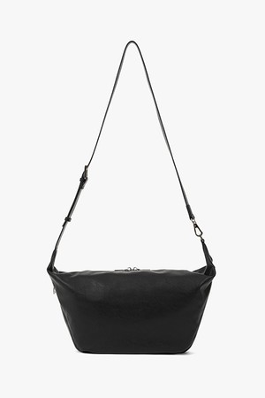 [26SS] LMS73702 블랙 호보백