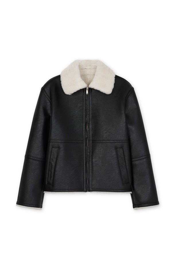 [남녀공용] 로우 시어링 집업 점퍼 블랙은 겨울철 당신의 스타일을 책임질 캐주얼 아우터입니다. 부드러운 촉감의 폴리우레탄과 레이온 혼방 소재에 두꺼운 퍼 안감으로 보온성을 높였습니다. 넉넉한 오버핏에 긴 소매 기장으로 편안한 착용감을 선사하며, YKK 지퍼와 내부 레더 패치 포켓, 시어링 봉제 디테일로 고급스러움을 더했습니다. 출근룩, 모임룩 등 다양한 TPO에 미니멀, 클래식 스타일로 활용하기 좋으며, 고급 브랜드 전문 공장에서 제작되어 견고한 내구성을 자랑합니다.
