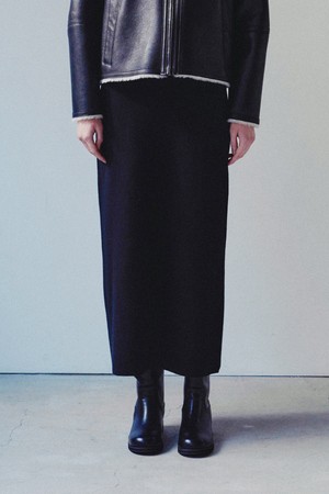 마리아 메리노울 스트레이트 스커트 블랙
