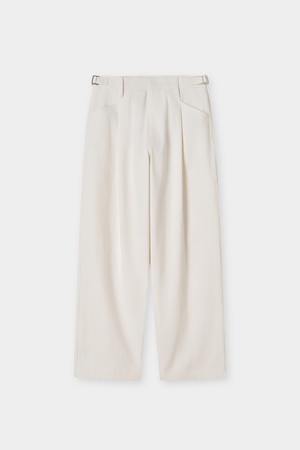 드류 와이드핏 진 화이트