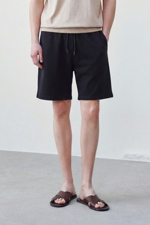 레오 드로스트링 쇼츠 블랙