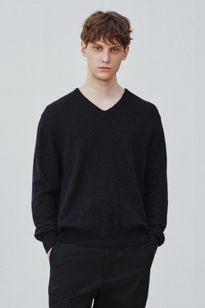 브리즈 썸머 슬럽 브이넥 니트 블랙