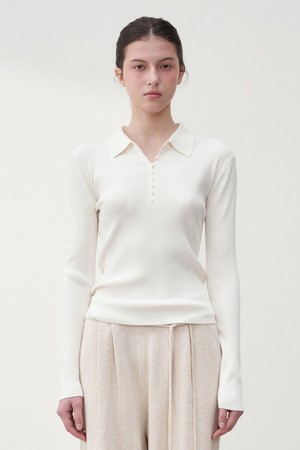 아이린 리브드 폴로 니트 탑 아이보리