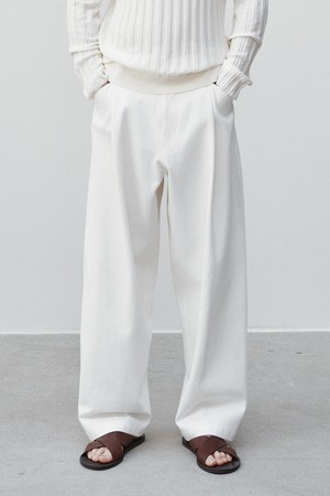 드류 와이드핏 진 화이트