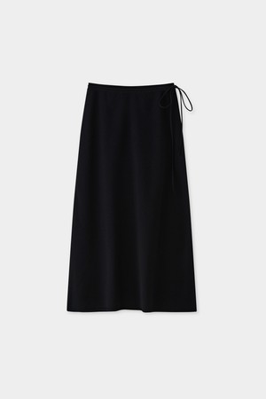 안나 페이퍼 니트 맥시 스커트 블랙