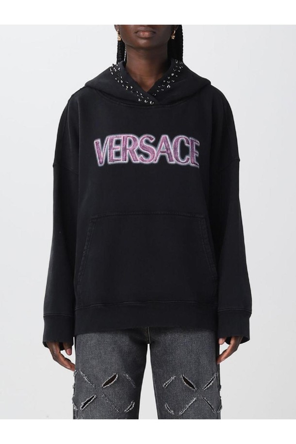 VERSACE - 스웨터 - 베르사체 여성 맨투맨 후드 Versace sweatshirt in cotton with studs NB03