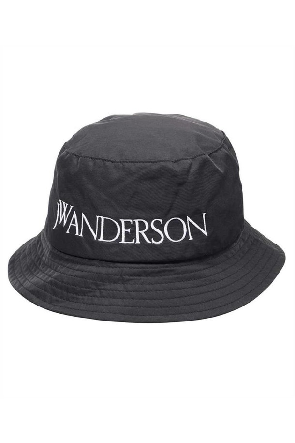 JW ANDERSON - 모자 - JW앤더슨 남성 모자 JW Anderson AC0347 FA0214 LOGO EMBROIDERED TONAL STITCHING BUCKET Hat   Black NB24