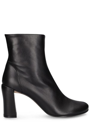 BY FAR 여성 앵글부츠 100mm Vlada leather ankle boots NB01