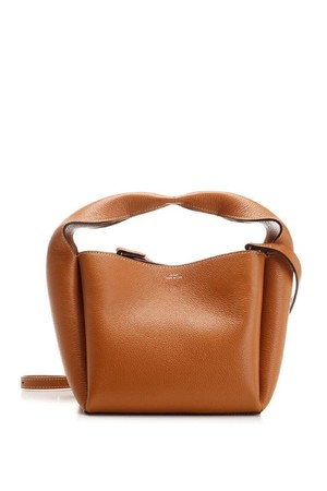 토템 여성 토트백 Bucket bag in grained leather N19