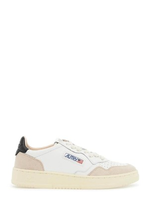 오트리 여성 스니커즈 leather medalist low sneakers NB02