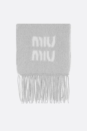 미우미우 여성 스카프 mohair and wool scarf with logo intarsia NB26