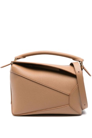 로에베 여성 숄더백 PUZZLE EDGE SMALL LEATHER HANDBAG NB30